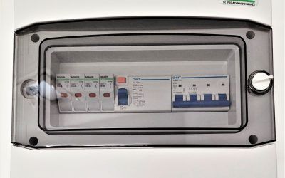 CUADRO PROTECCIONES IP65 HASTA 10KW TRIF. 2 MPPT